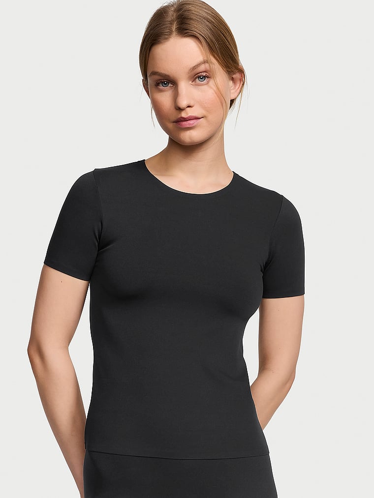 Victoria's Secret, Victoria's Secret VS Elevate Tee, Black, onModelFront, 1 of 4 Lotta is 5'10" and wears Small