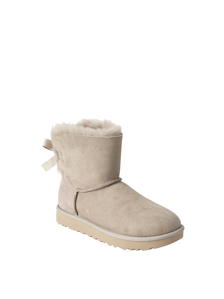 Botas con detalle de moño pequeño Bailey II – UGG® – rosa