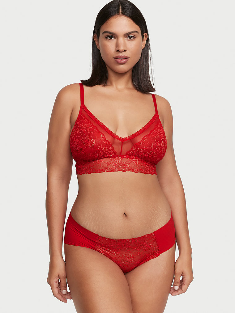Victoria's Secret, Victoria's Secret Curvy Posey Lace Wireless Bralette, Lipstick, onModelSide, 1 of 3 Luisa Angelica  is 5'10" and wears 36D or Large
